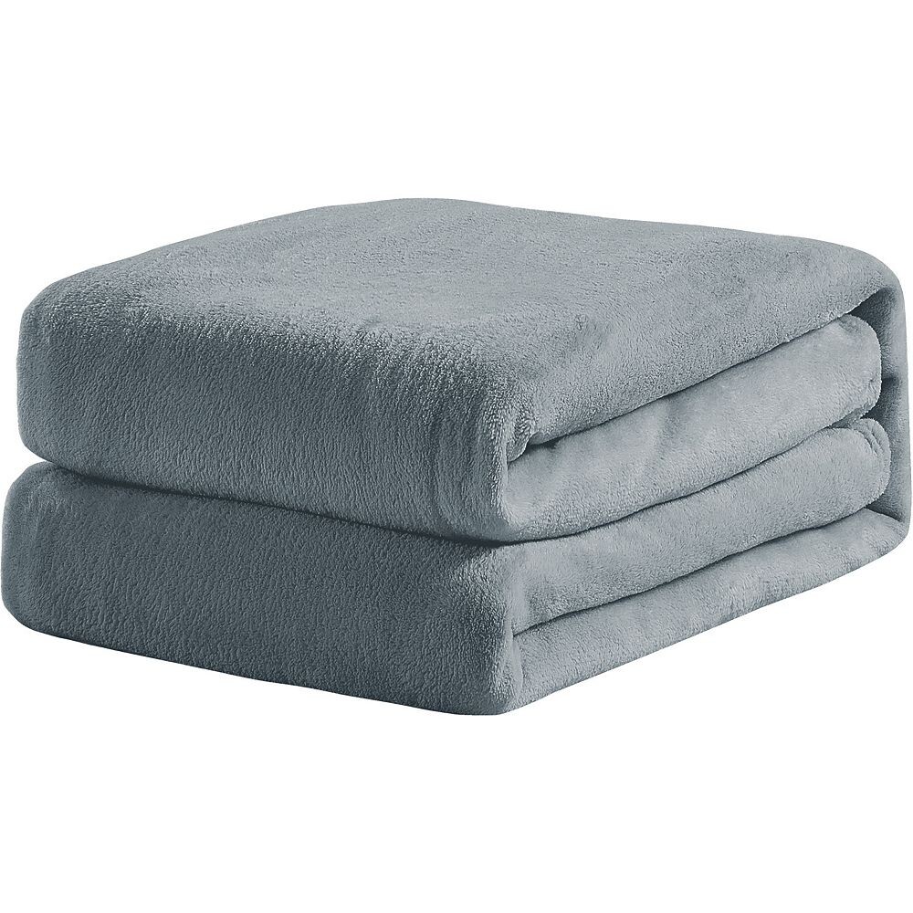 

Бархатное плюшевое одеяло Harper Lane, цвет Medium Gray