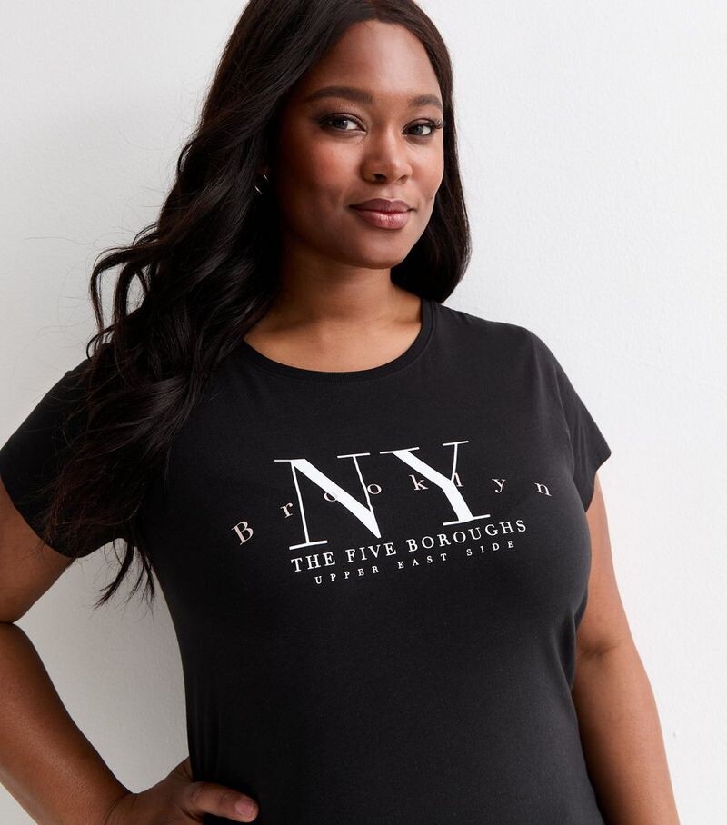 

Черная футболка с надписью Curves Brooklyn New Look, черный