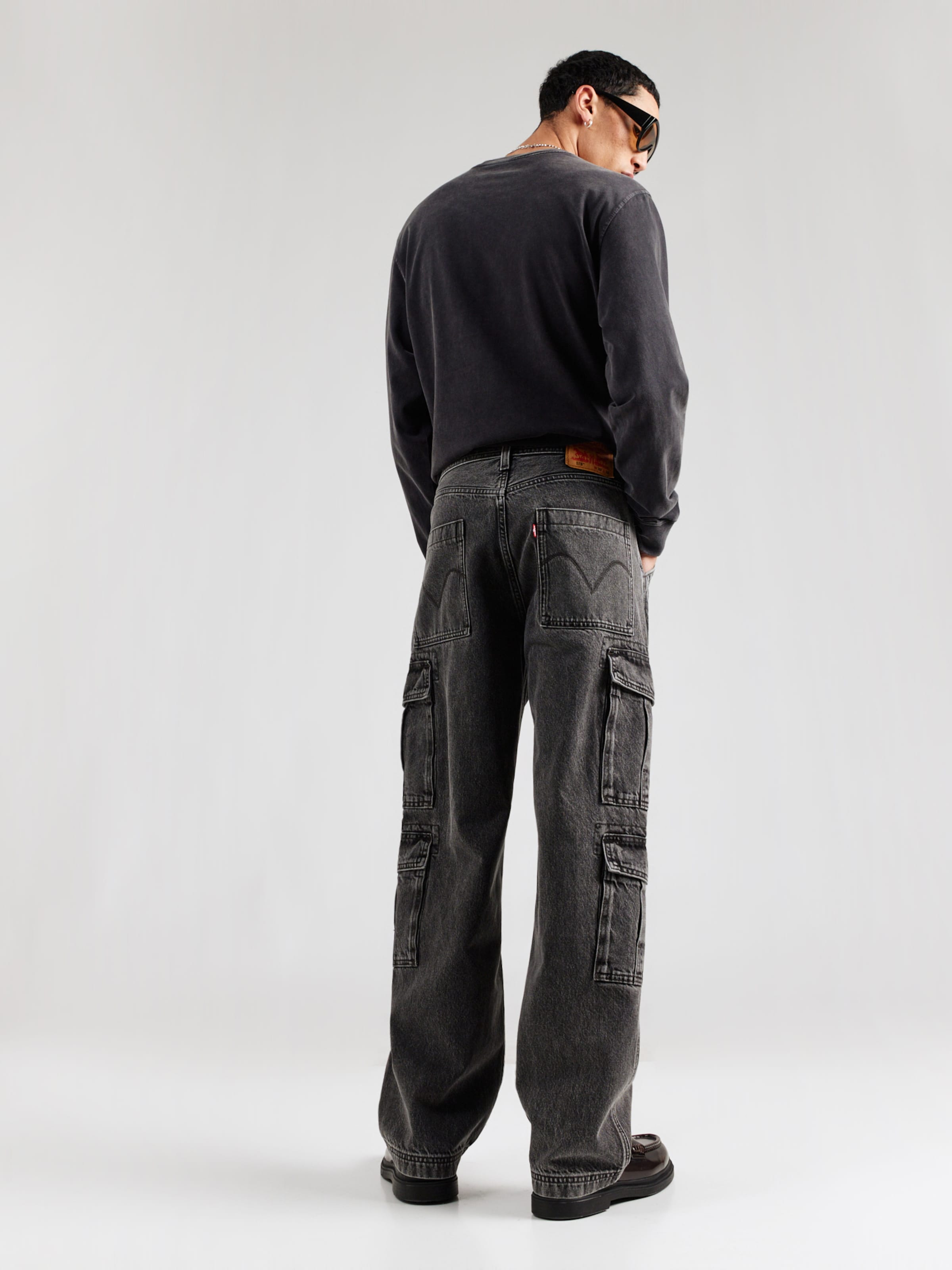 LEVI'S  Багги карго джинсы '578 Baggy Cargo Trousers' в черном цвете — фото 4