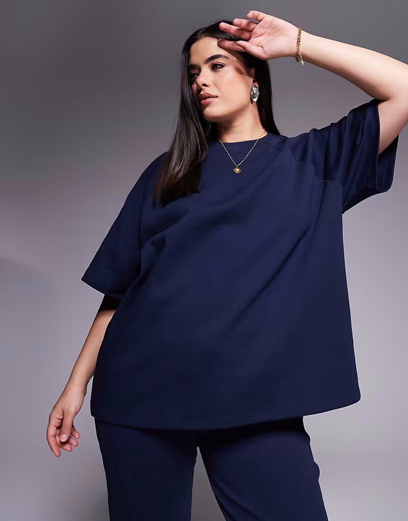 

Футболка Curve Interlock с регланами темно-синего цвета Asos Curve