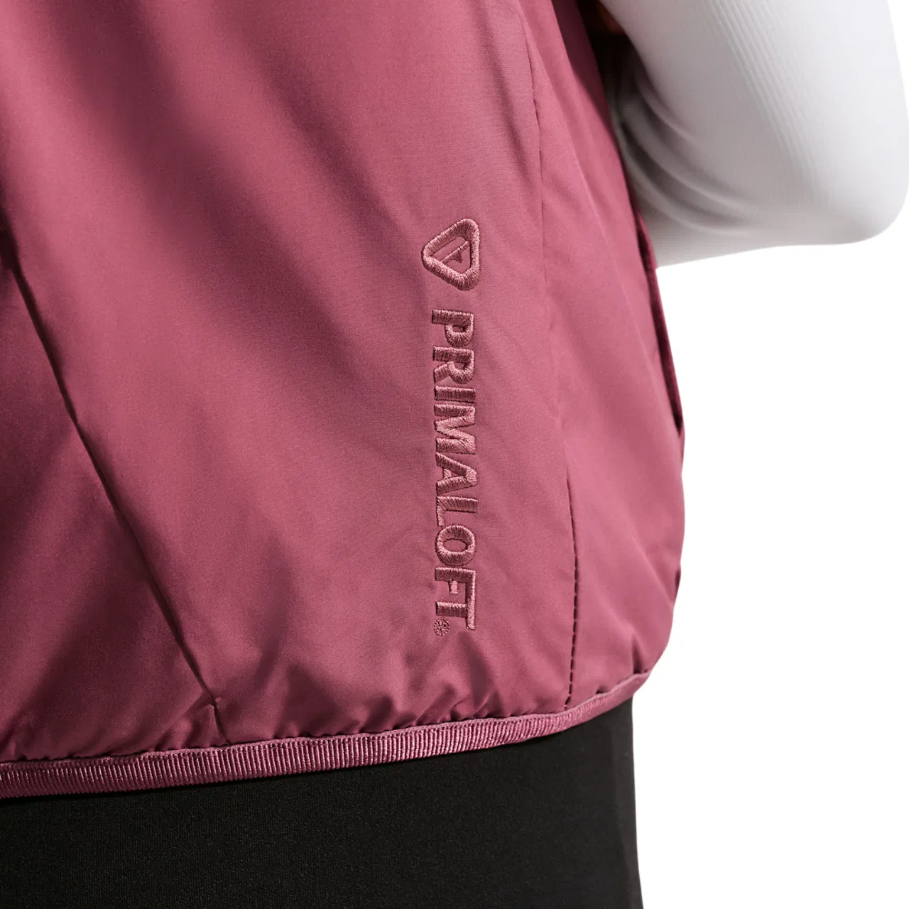 Детский жилет без рукавов с принтом Nike Mavn Slim-Fit Filled Vest, Nike, Pink Smoke — фото 3