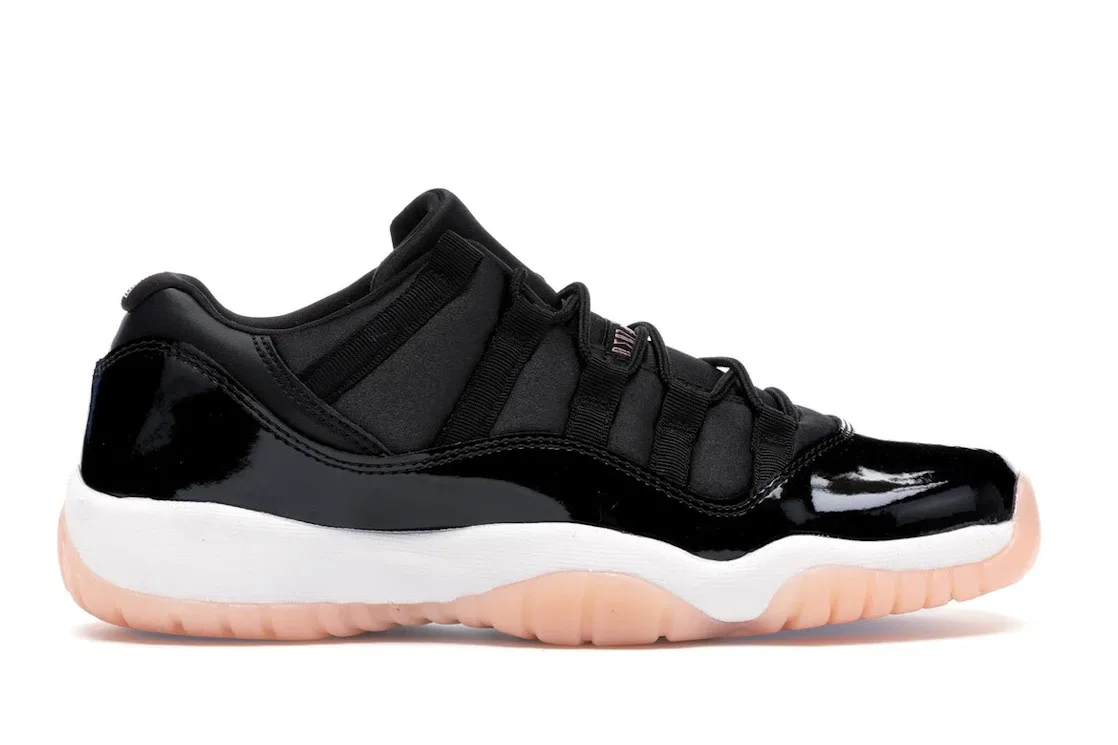 Детские кроссовки Lifestyle с высоким берцем Jordan 11 Retro Low Jordan, Black/Bleached Coral-White