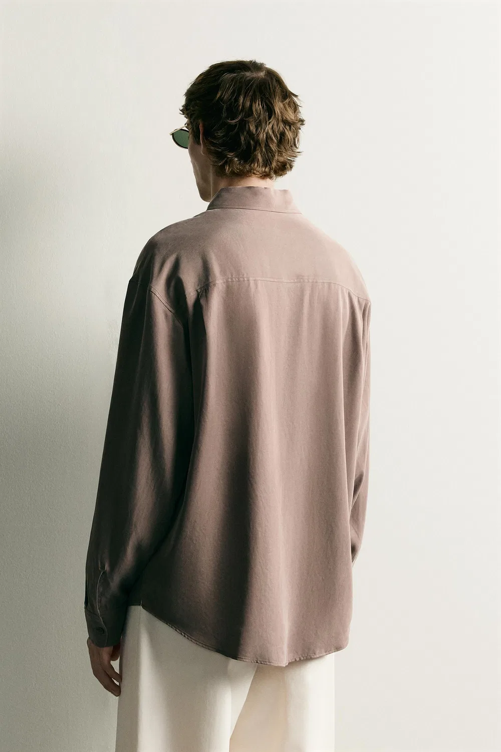 Свободная, струящаяся рубашка ZARA, Taupe grey — фото 3