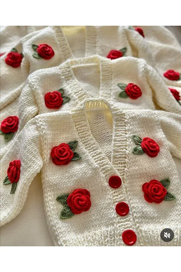 Детский кардиган с цветочным принтом Hand knitted baby rose cardigan Sifa Atelier, Cream