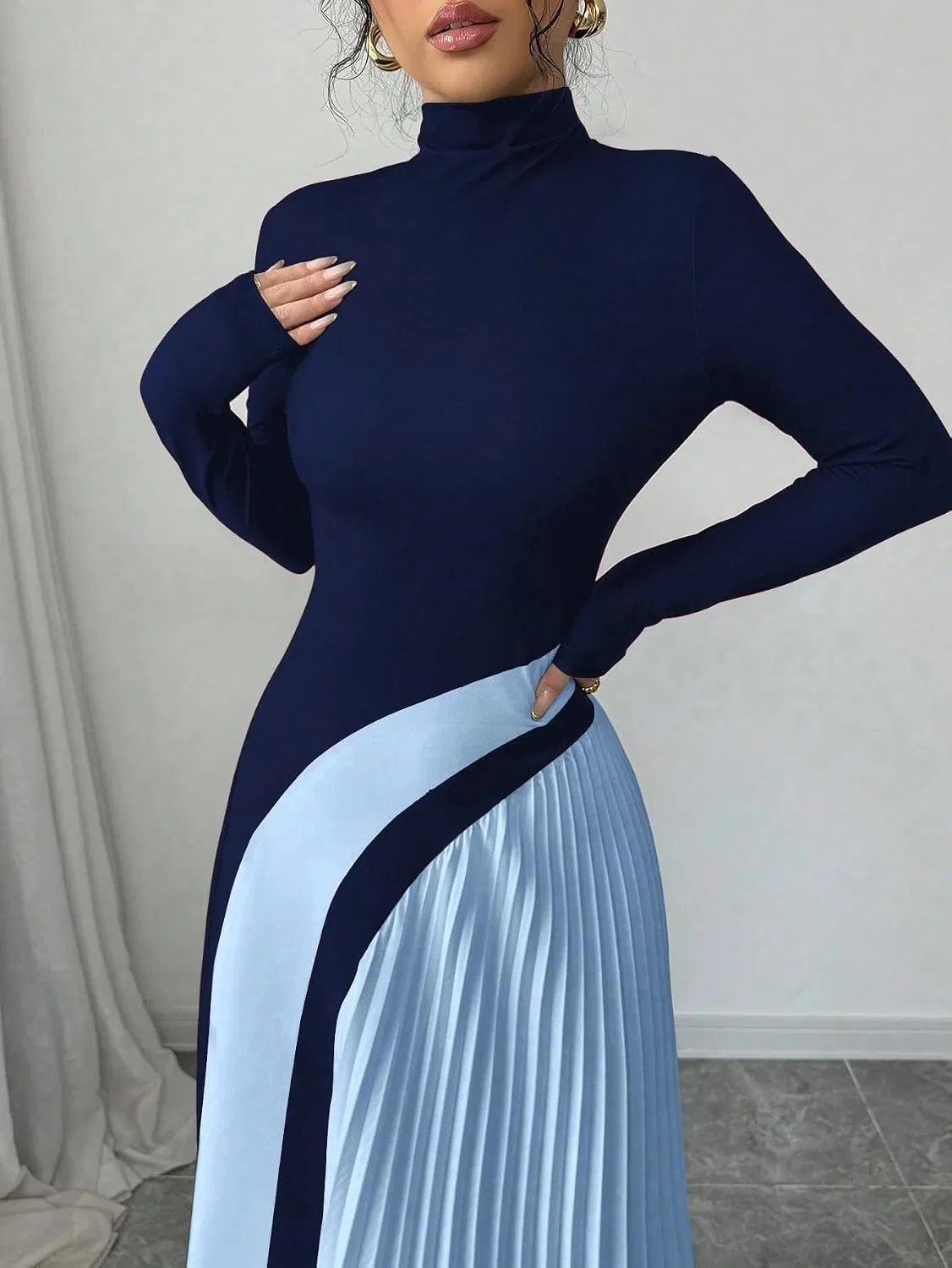 Женское элегантное платье миди A-силуэта с цветовыми блоками, Navy Blue — фото 4
