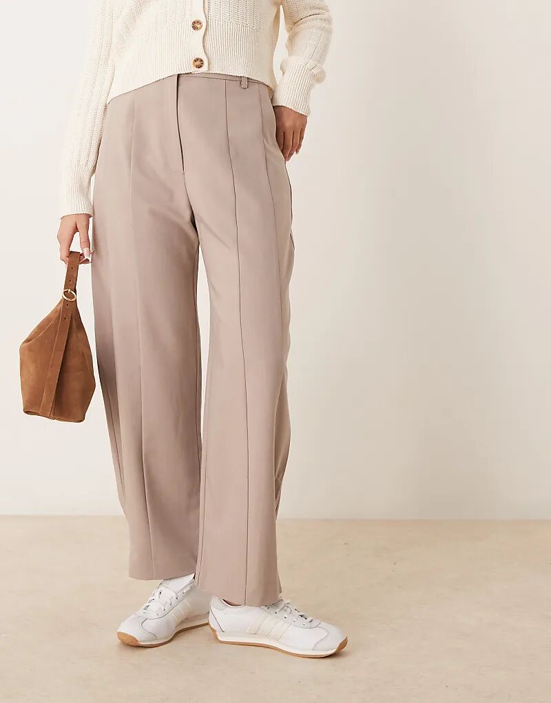 

Брюки с язычком из норки ASOS DESIGN