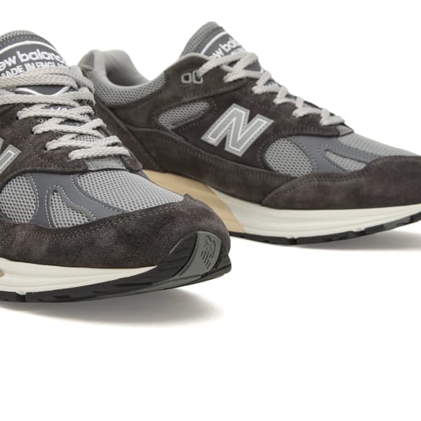 Кроссовки 991V2 New Balance, Forged Iron, Alloy & Smoked Pearl — фото 3