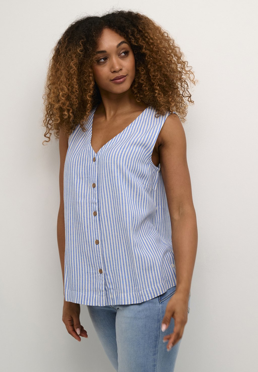 

Топ CRVENTA - Button-down blouse Cream, синий