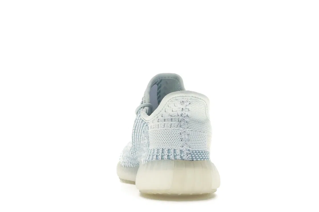 Детские кроссовки с технологией Boost Adidas Yeezy Boost 350 V2, Cloud White/Cloud White/Cloud White — фото 4