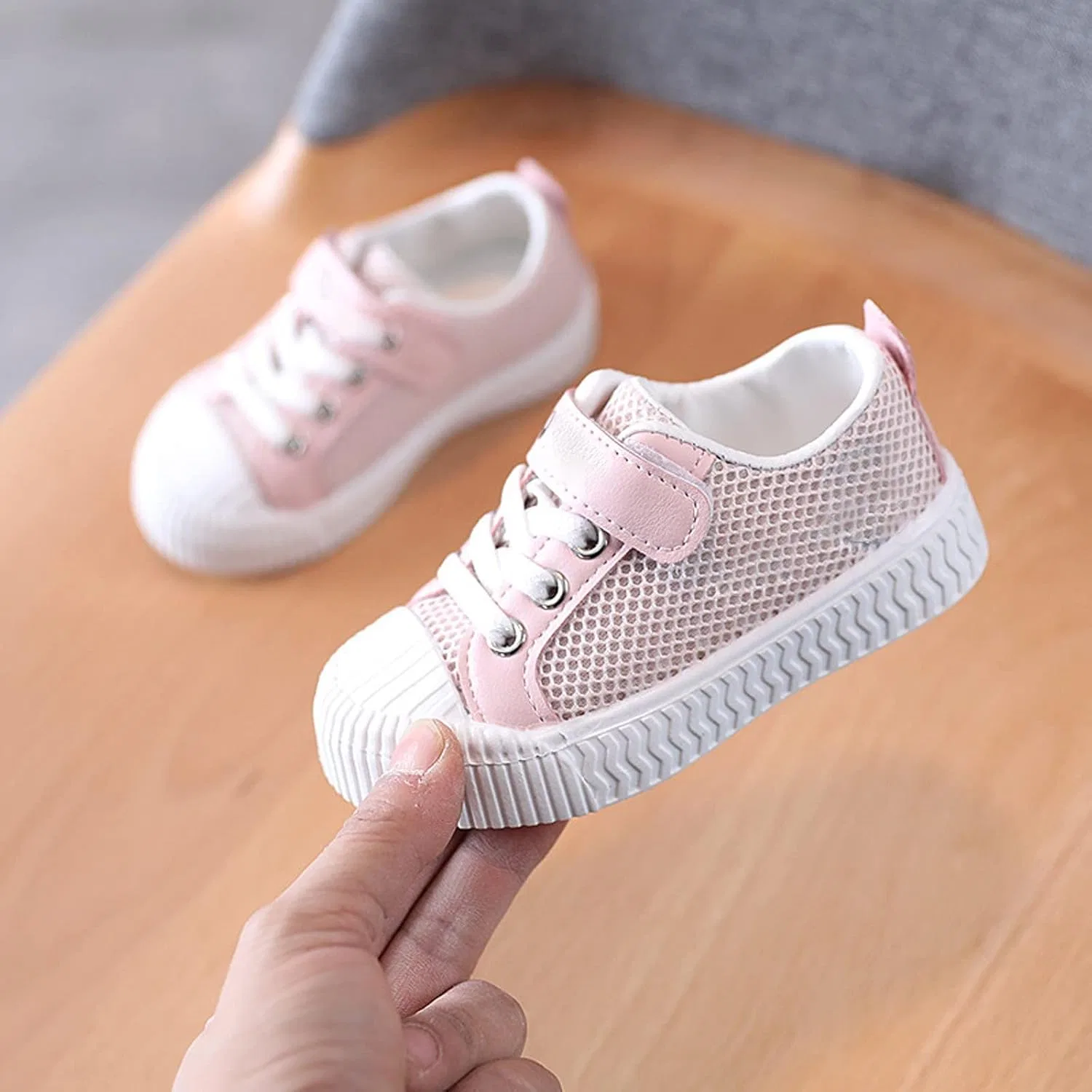 Детские кроссовки для девочек с дышащим верхом Sneakers for Girls Outdoor Lightweight Tennis Running Kids Walking Breathable Non-Slip Soft Sole Casual Shoes, Green — фото 3
