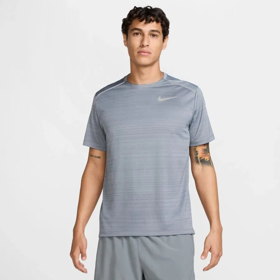 Спортивная футболка с коротким рукавом Dri-FIT Miler Nike, Серый — фото 4