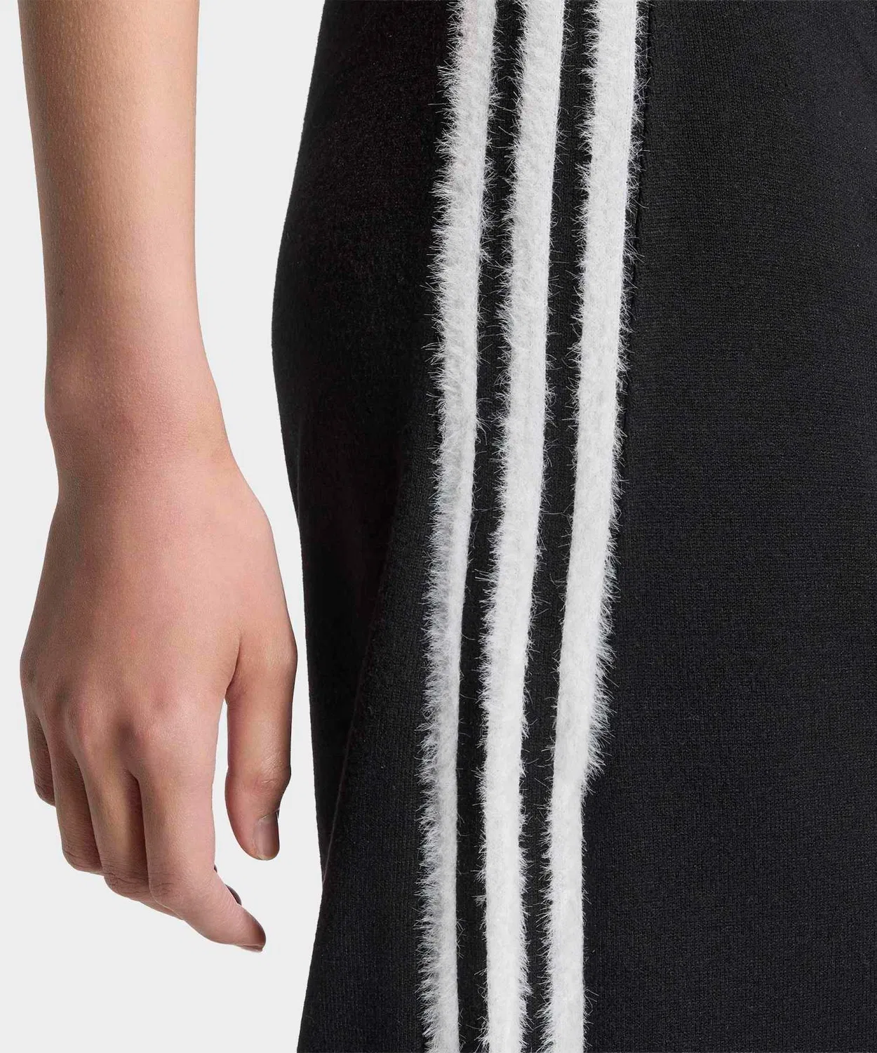 Женская юбка из трикотажа Slim Fit Adidas Originals, Черный — фото 4