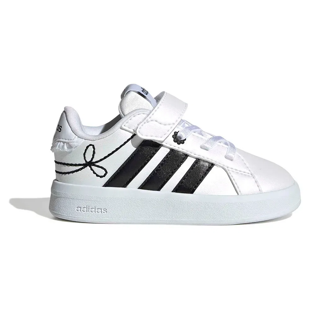 Детские кроссовки для девочек с принтом Grand Court 3.0 Adidas, White