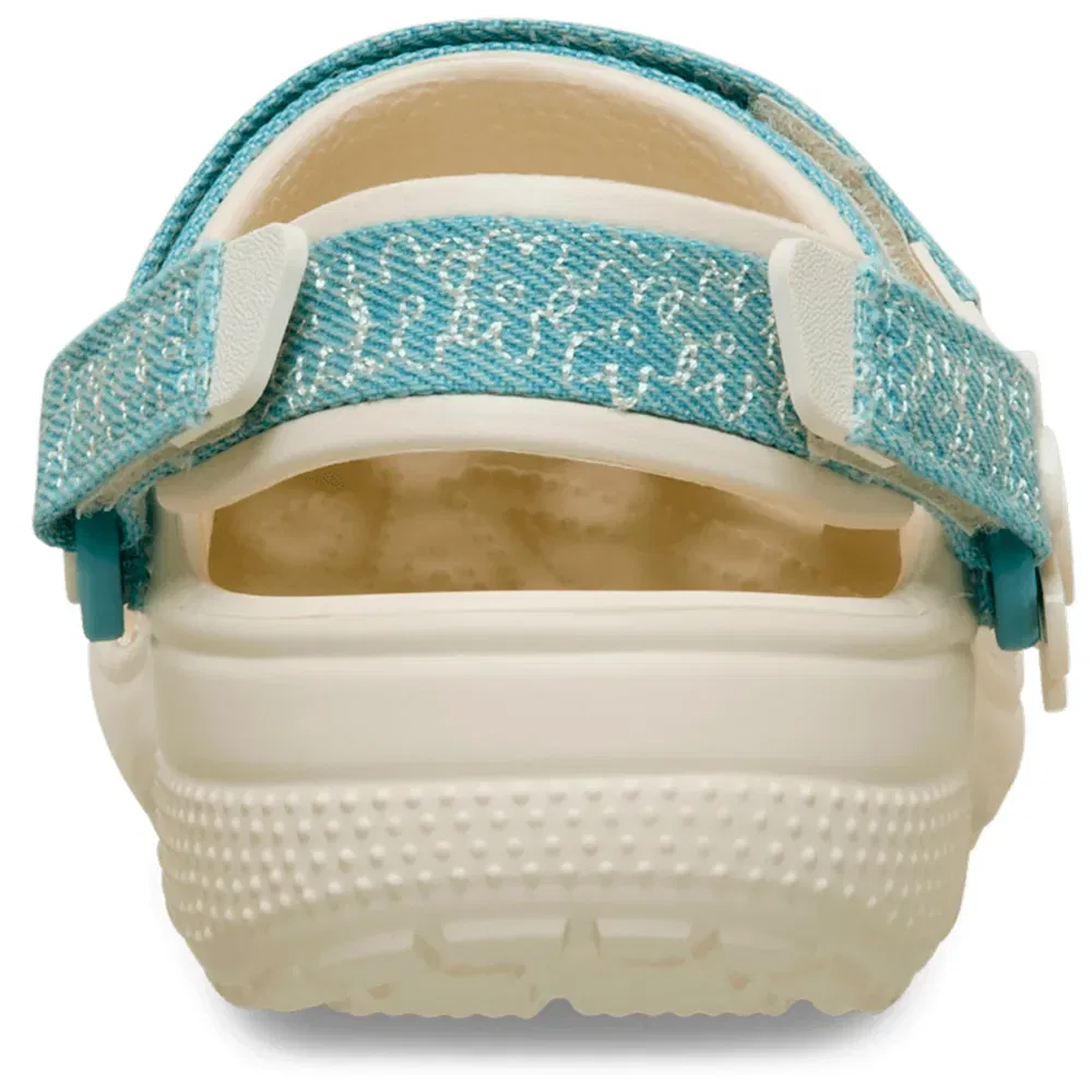 Клоги Classic Denim Flower с регулируемым ремешком Crocs, белый — фото 4