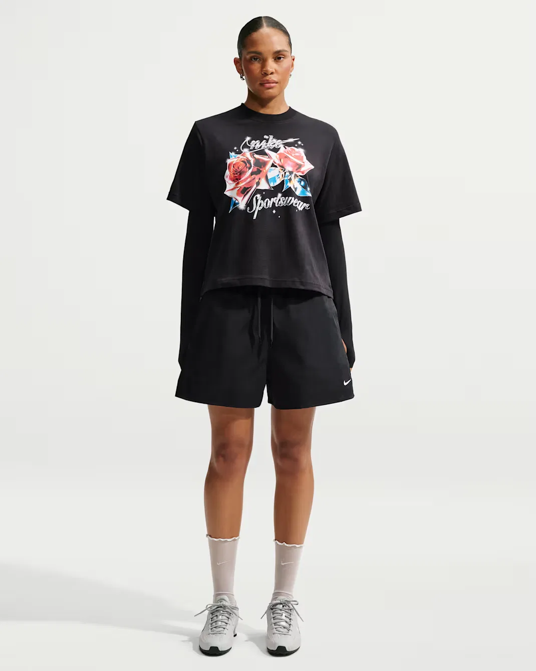 Женские свободные шорты со средней посадкой Nike Sportswear, Black/Black/White