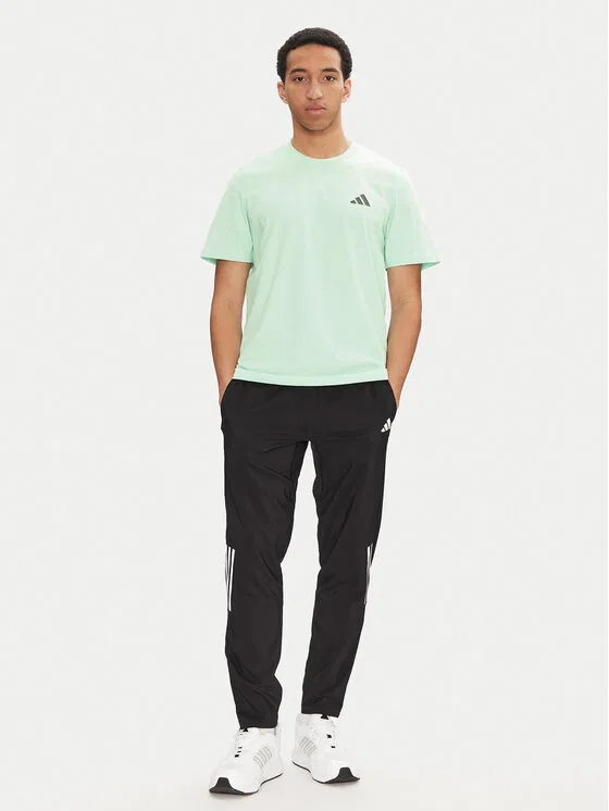 Футболка regular fit Mercedes - AMG Petronas Formula One Team Premium Adidas, зеленый — фото 2