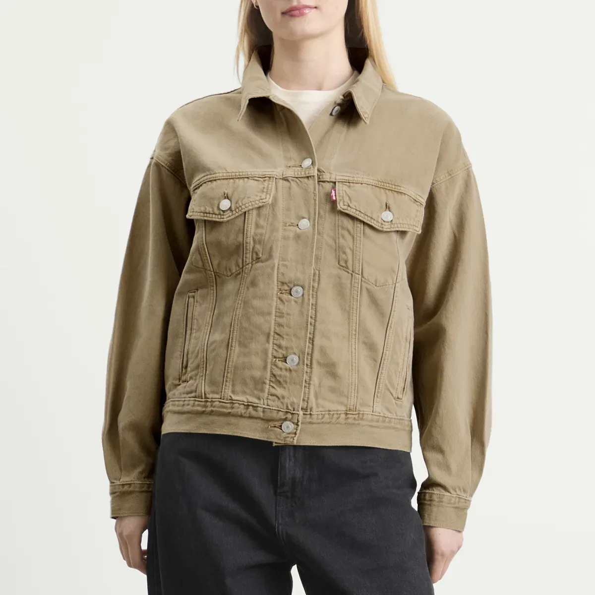 Женская джинсовая куртка-тракер с классическим воротником 90'S Trucker Jacket Levi'S, Chipped Winter Twig — фото 2
