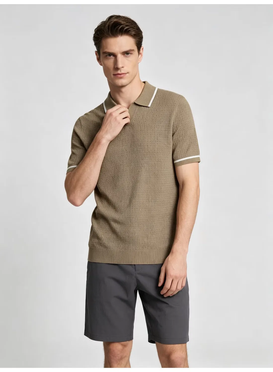 Поло мужское с коротким рукавом и контрастными лацканами Zara, хаки