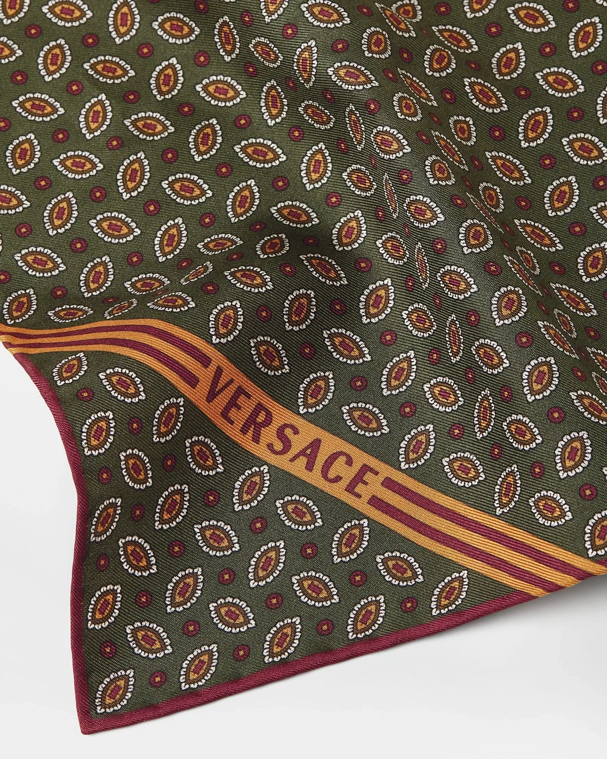 Платок-паше из шелкового твила с принтом VERSACE, хаки — фото 3