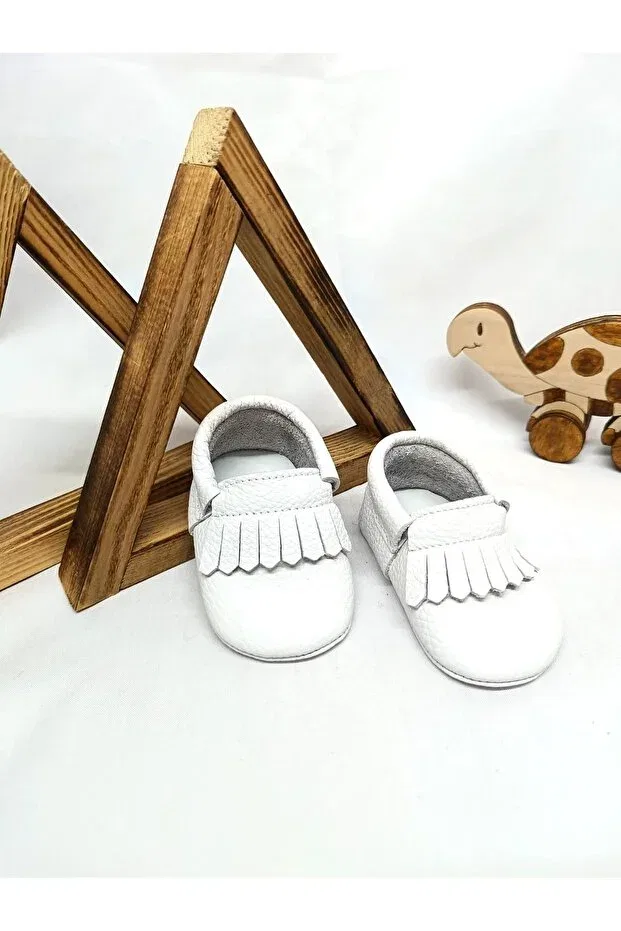 Детские мокасины-ботиночки для новорожденных из натуральной кожи Bonny Minibiri, White