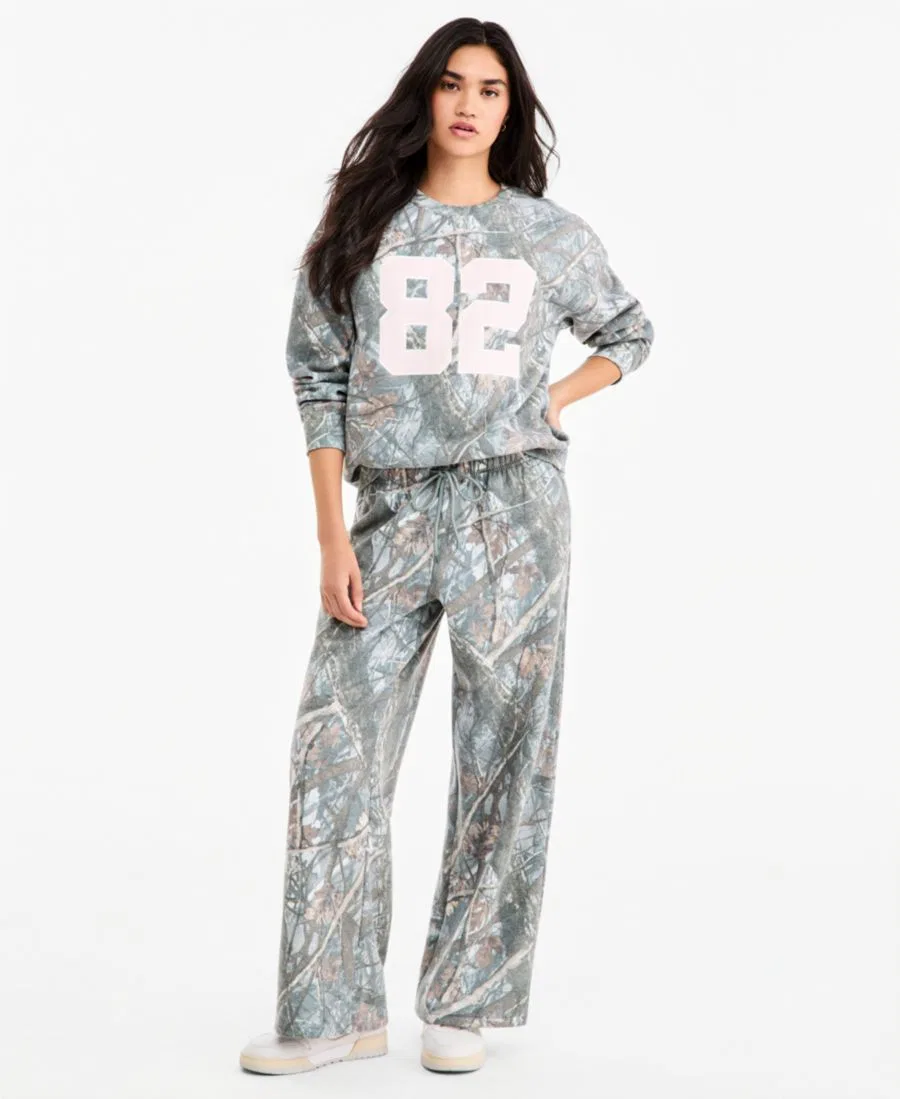 Штаны из флиса с широкими штанинами в камуфляжном принте Madden Girl, Tree Camo