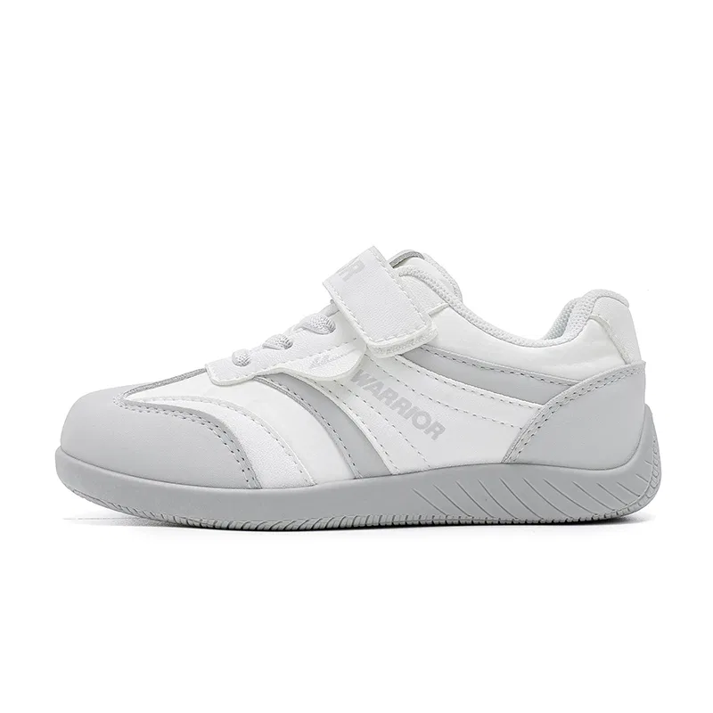 Детские повседневные кроссовки из синтетической кожи White Gray WARRIOR