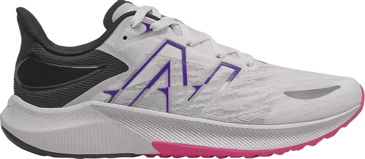 

Кроссовки New Balance Wmns FuelCell Propel v3 'White Pink Glow', белый