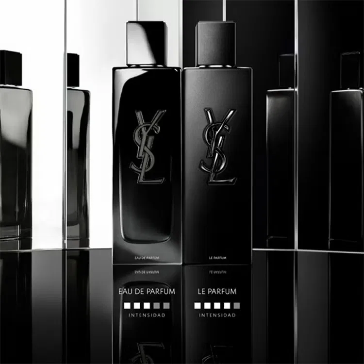 Парфюмерная вода для мужчин с древесно-цветочным ароматом Myslf Le Parfum Yves Saint Laurent, 60 мл — фото 4