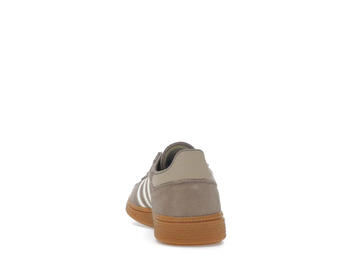 Детские кроссовки Lifestyle Adidas Handball Spezial, Chalky Brown/Cloud White/Magic Beige — фото 4