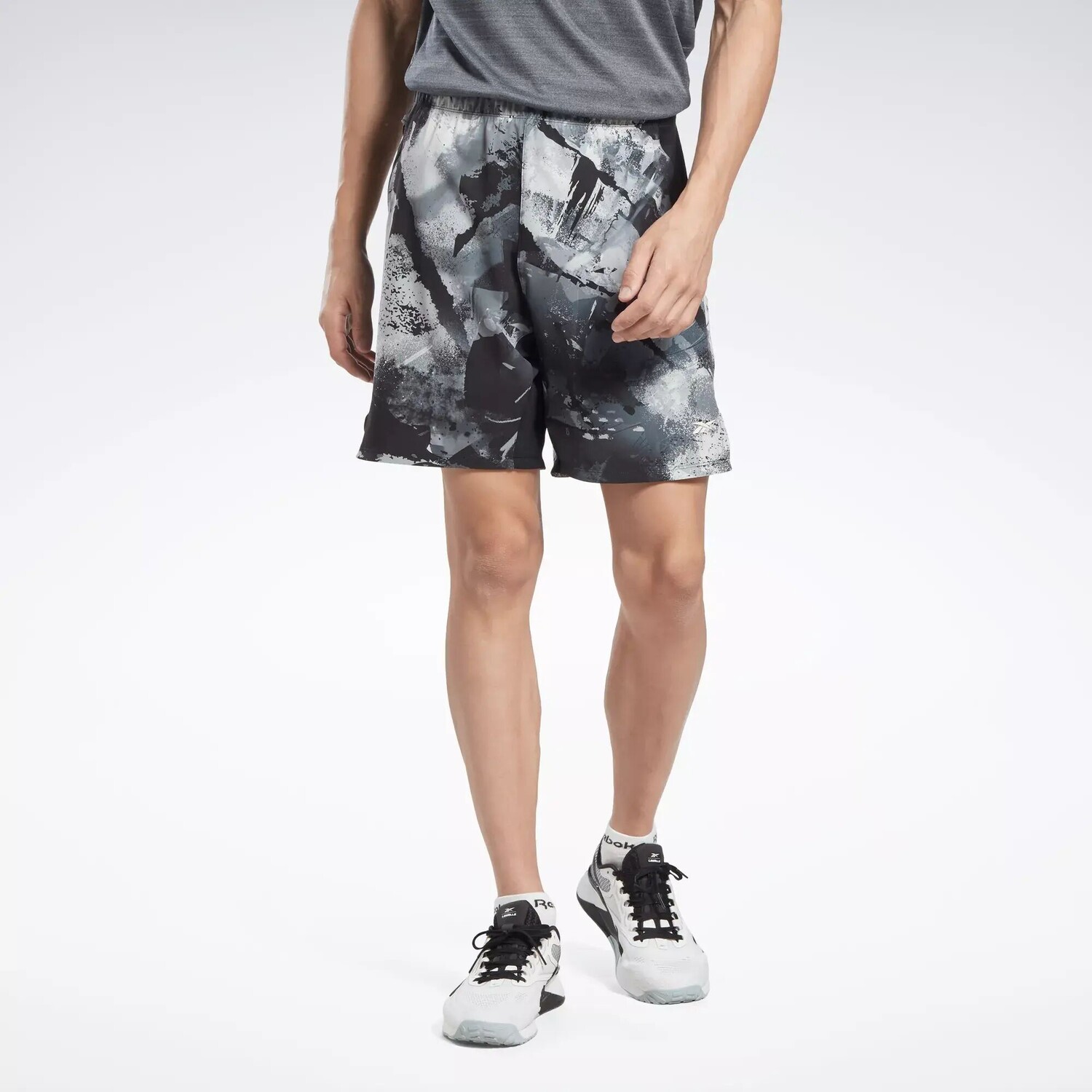 

Шорты Strength 3.0 Reebok, черно-белый
