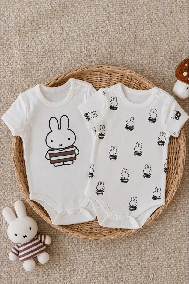 Детское боди-комбинезон с коротким рукавом с принтом Miffy Lilabio, Ecru — фото 2