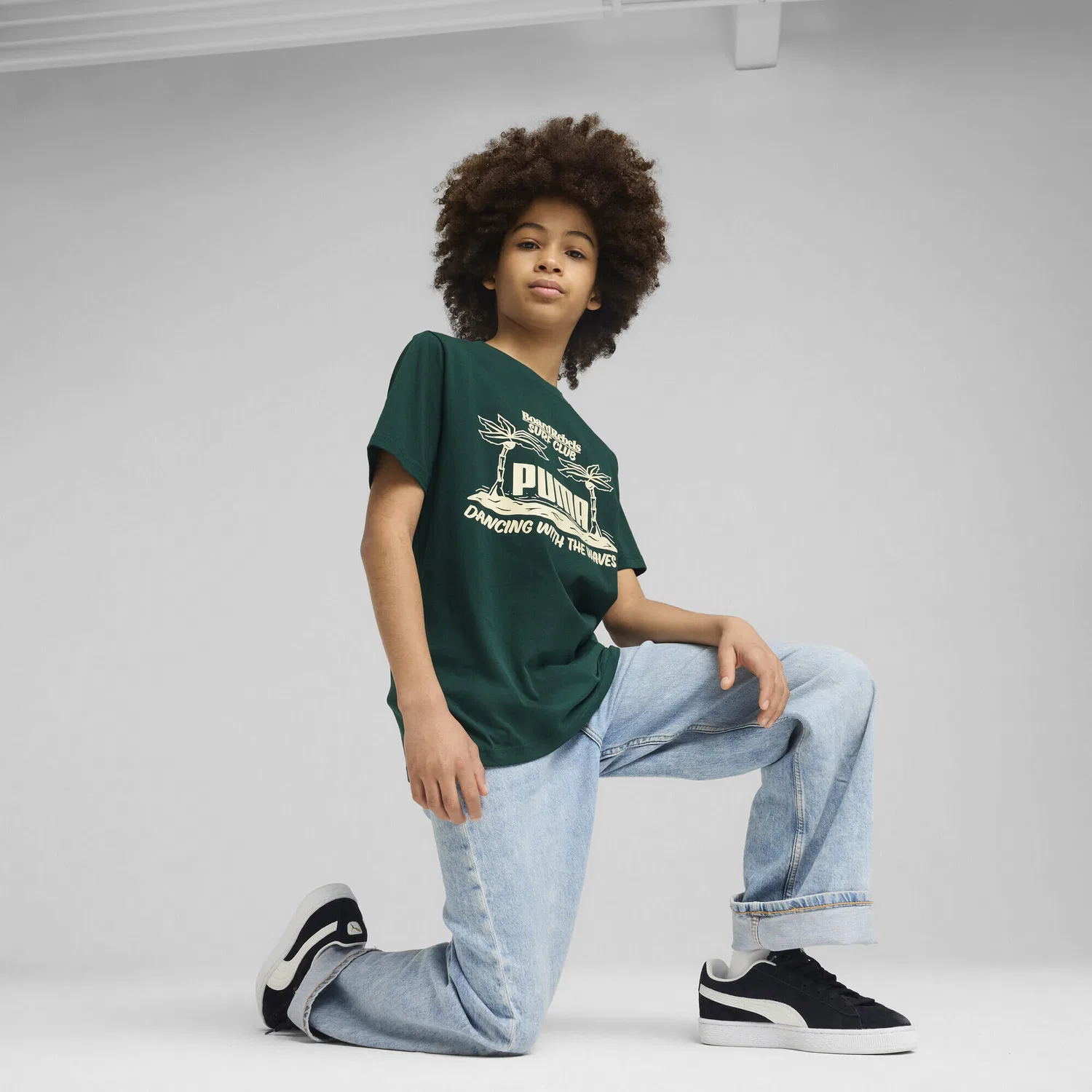 Детская футболка с принтом Mid 90s Graphic Puma, Dark Myrtle Green — фото 4
