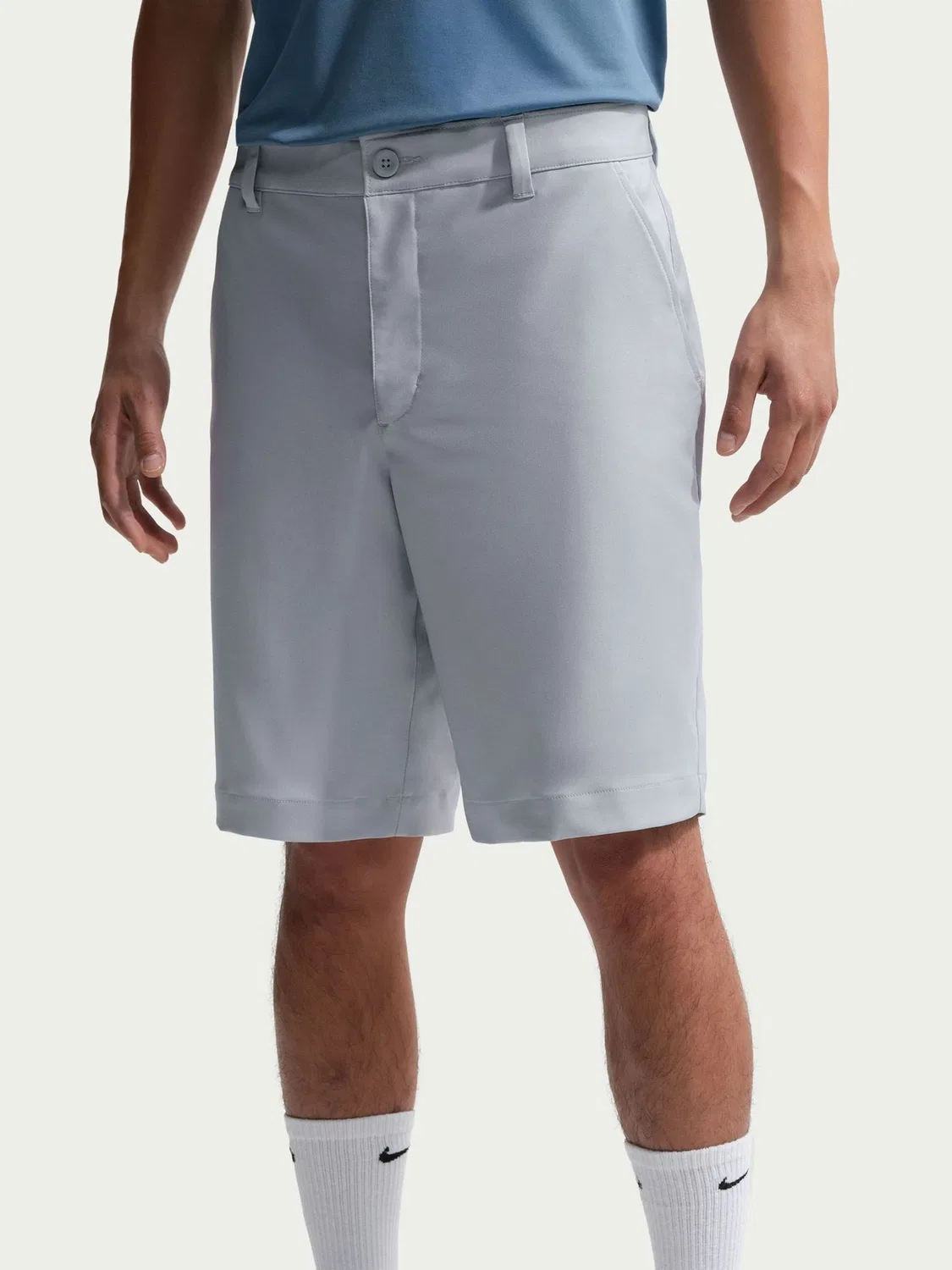 Шорты для гольфа Nike Wolf Grey и Cream Natural Dri-FIT Velocity At Knee