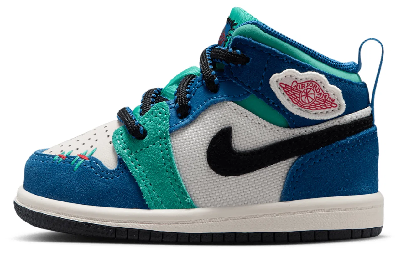 Детские кроссовки для мальчиков с верхом из кожи Jordan 1 Mid SE Jordan, Chalk/University Red/True Blue — фото 2