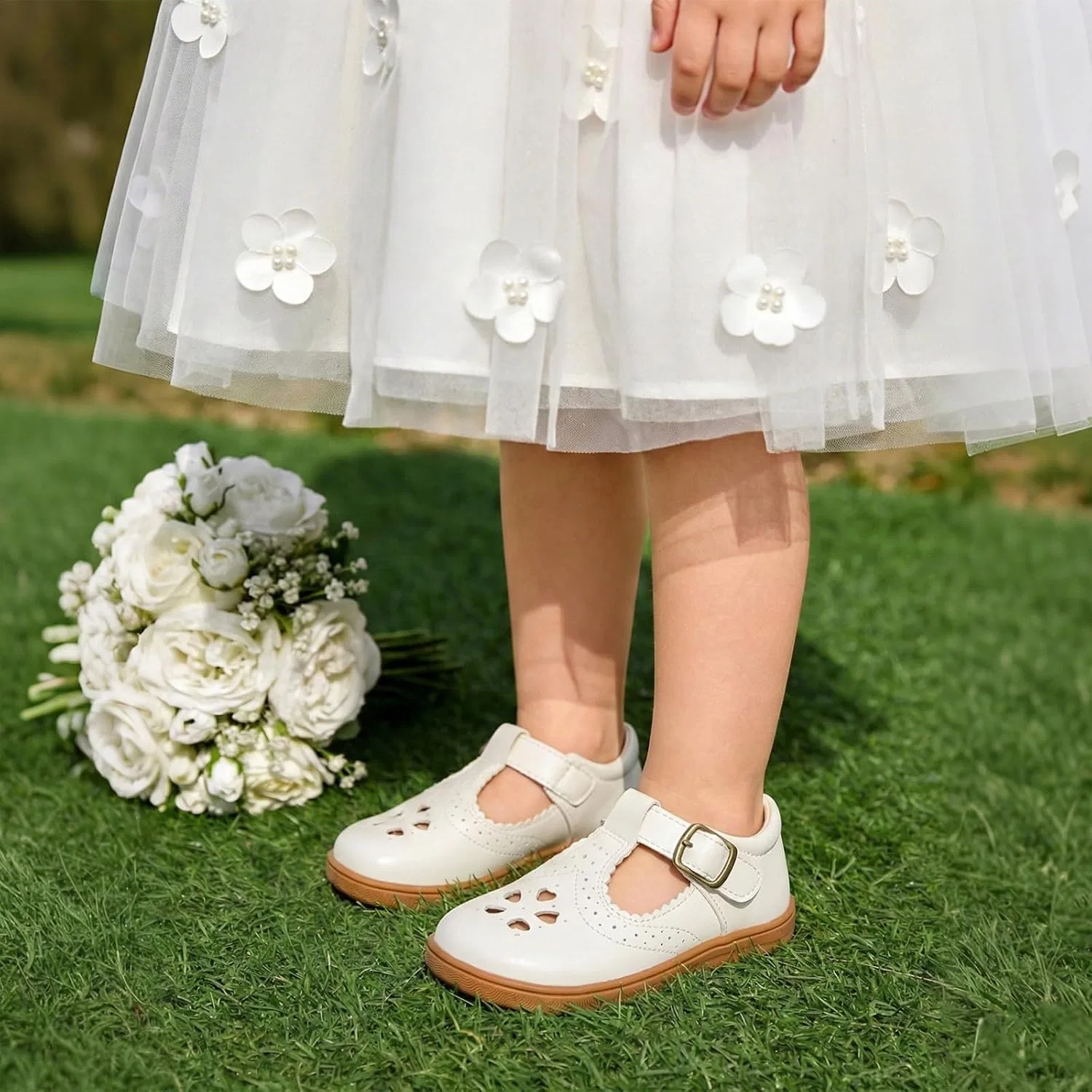 Детские туфли для девочек с широким носком Mary Jane Flats LeIsfIt, White — фото 2