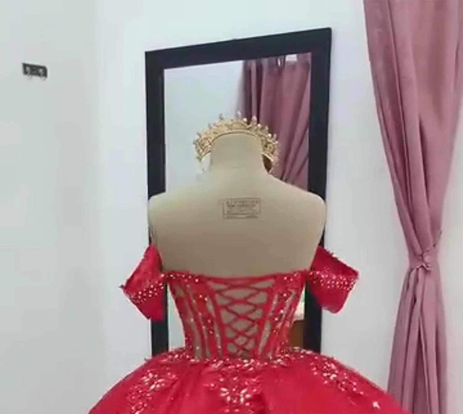 Женское коктейльное платье с блестящим тюлем Off Shoulder, Silver — фото 3