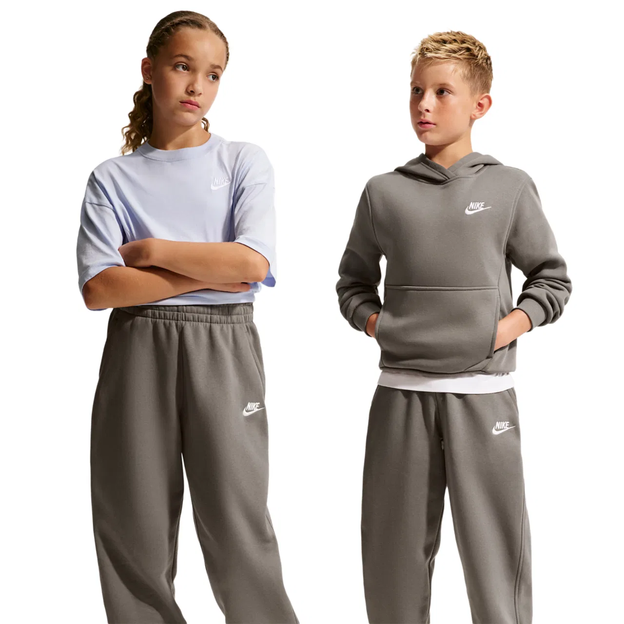 Детские спортивные штаны для мальчиков из футера Nike NSW Club Fleece Loose Pants, Cave Stone/White — фото 4