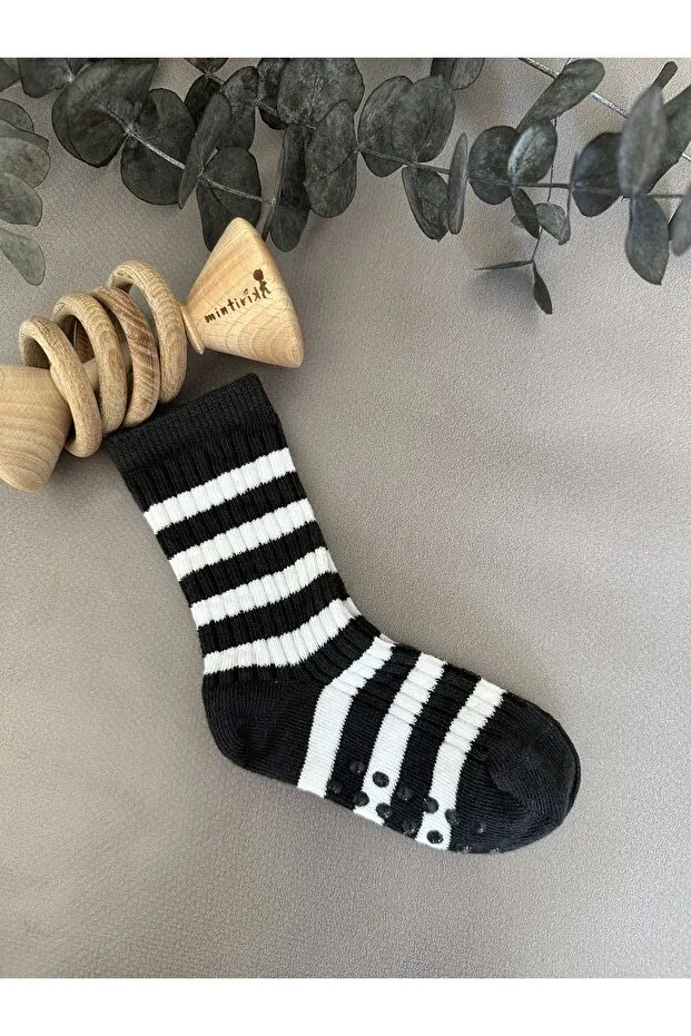Детские носки для новорожденных с принтом Bamboo corded baby socks Mintirik, Black And White Stripes