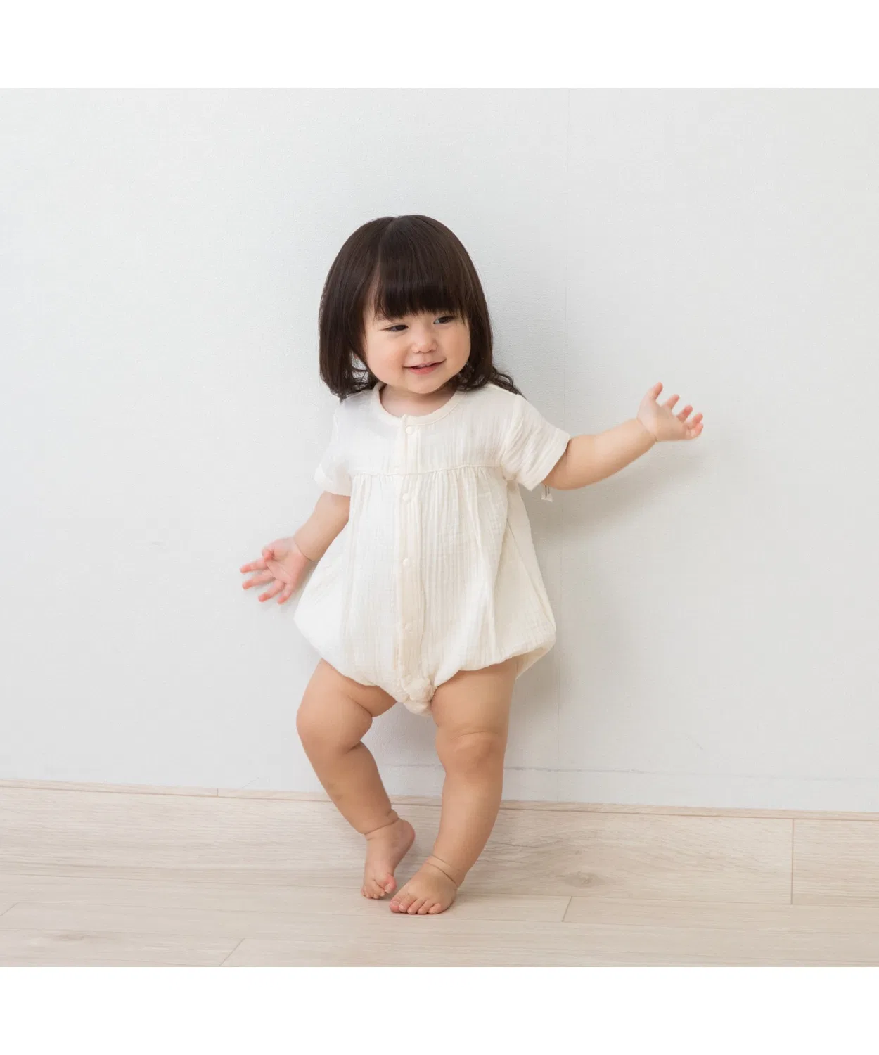 Детский боди-комбинезон с коротким рукавом из 3D-марли Toys"R"Us/Babies"R"Us, Off White