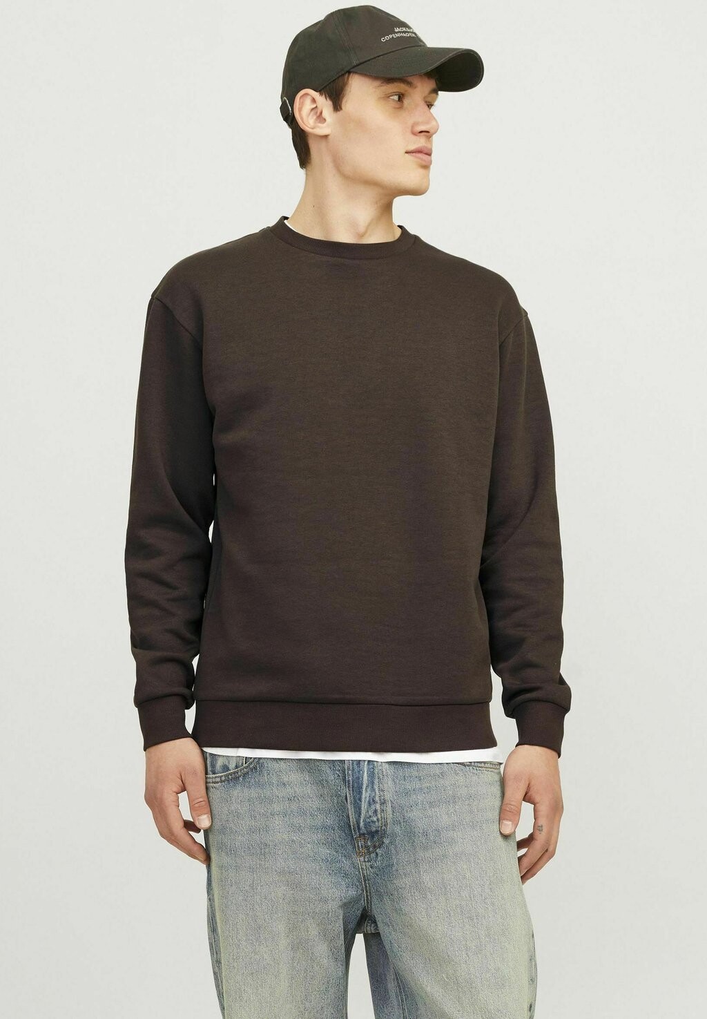 

Толстовка с капюшоном JJEBRADLEY Jack & Jones, темно-коричневый