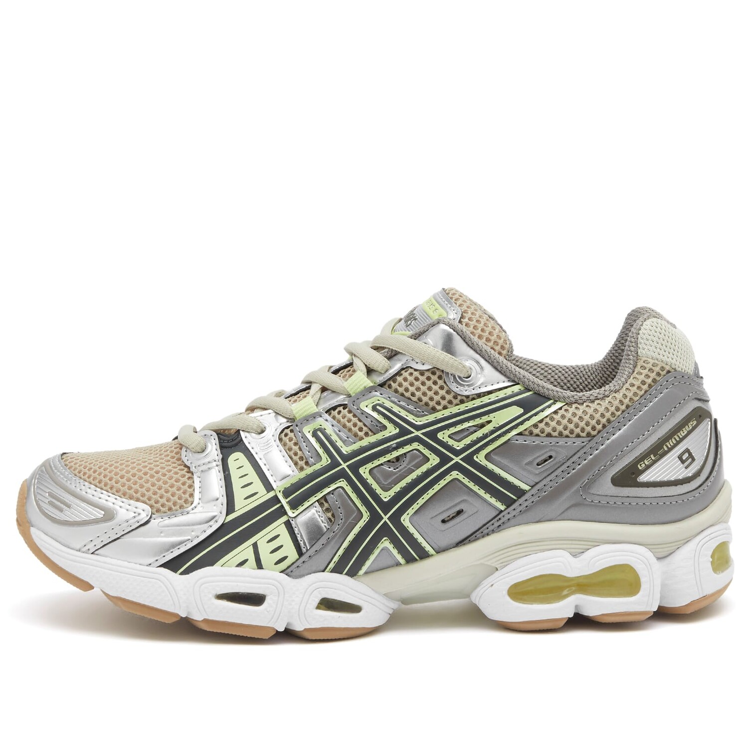 

Кроссовки Asics Gel-Nimbus 9, цвет Feather Grey & Carrier Grey