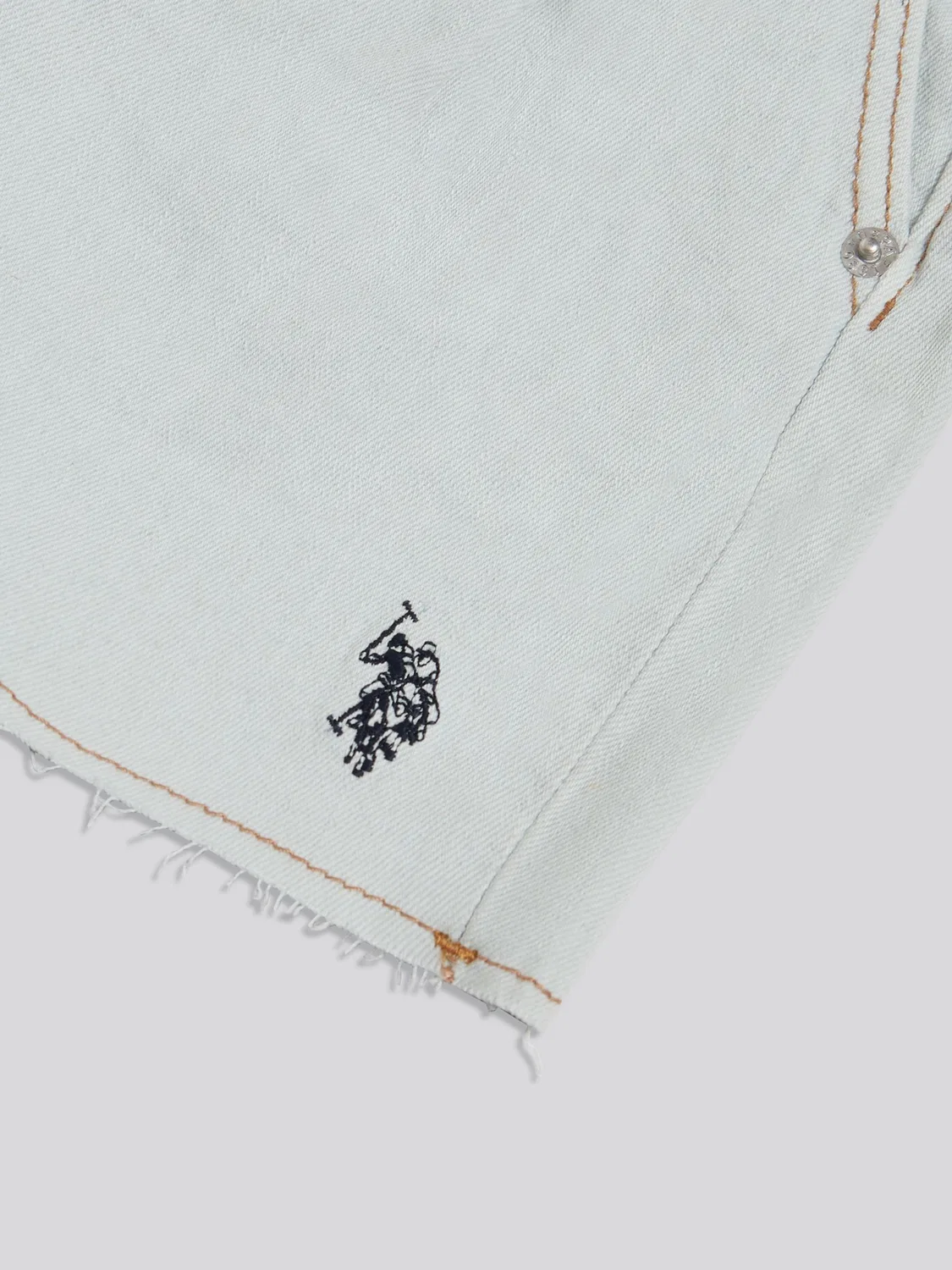 Шорты джинсовые со складками U.S. Polo Assn, белый — фото 3
