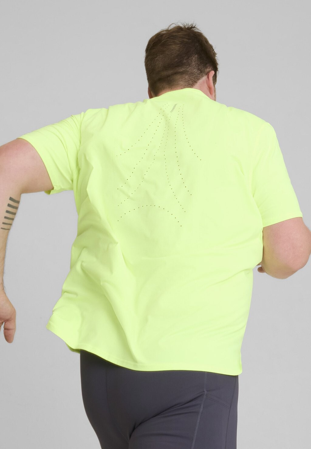 

Спортивная футболка RUN CLOUDSPUN TEE Puma, желтый