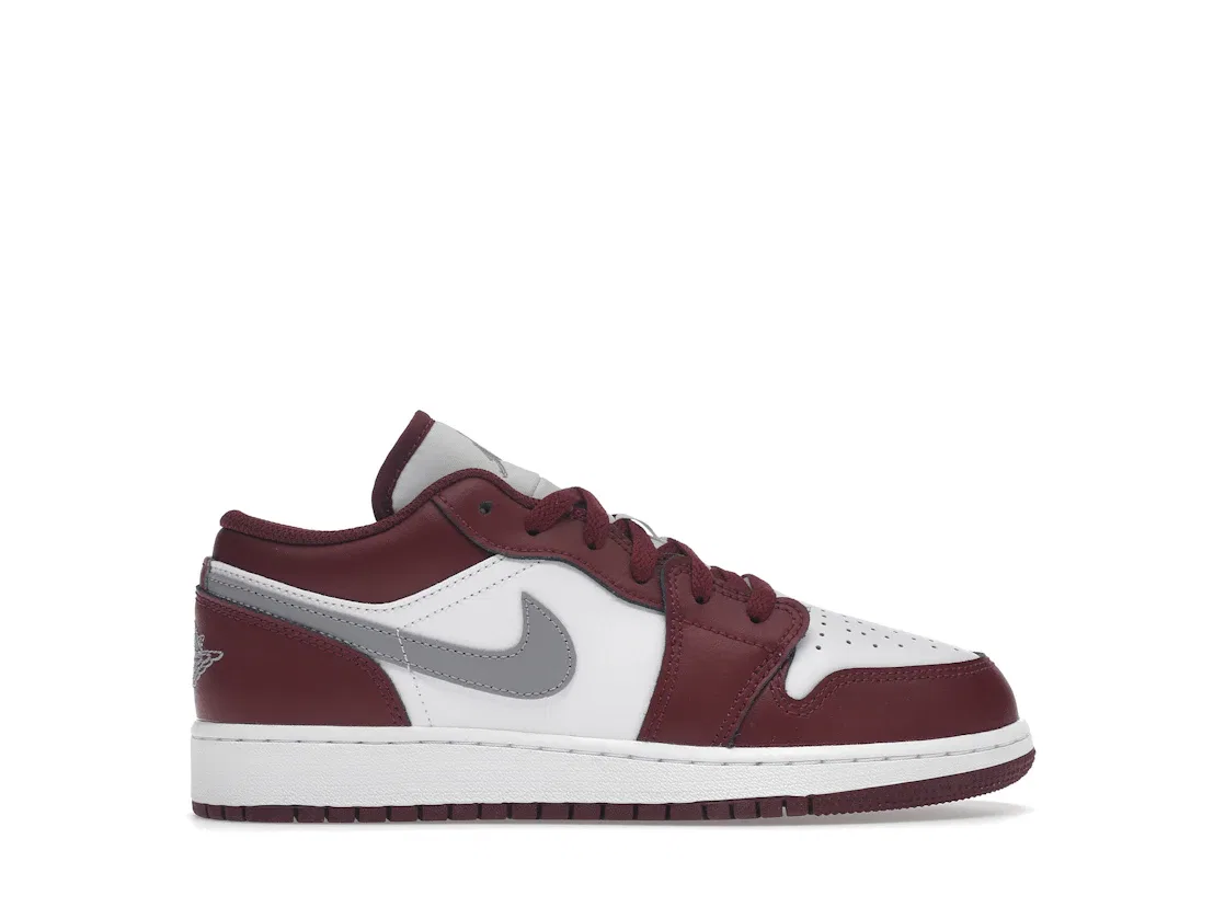Детские кроссовки Lifestyle с перфорацией Jordan 1 Low Bordeaux, Cherrywood Red/Cement Grey/White