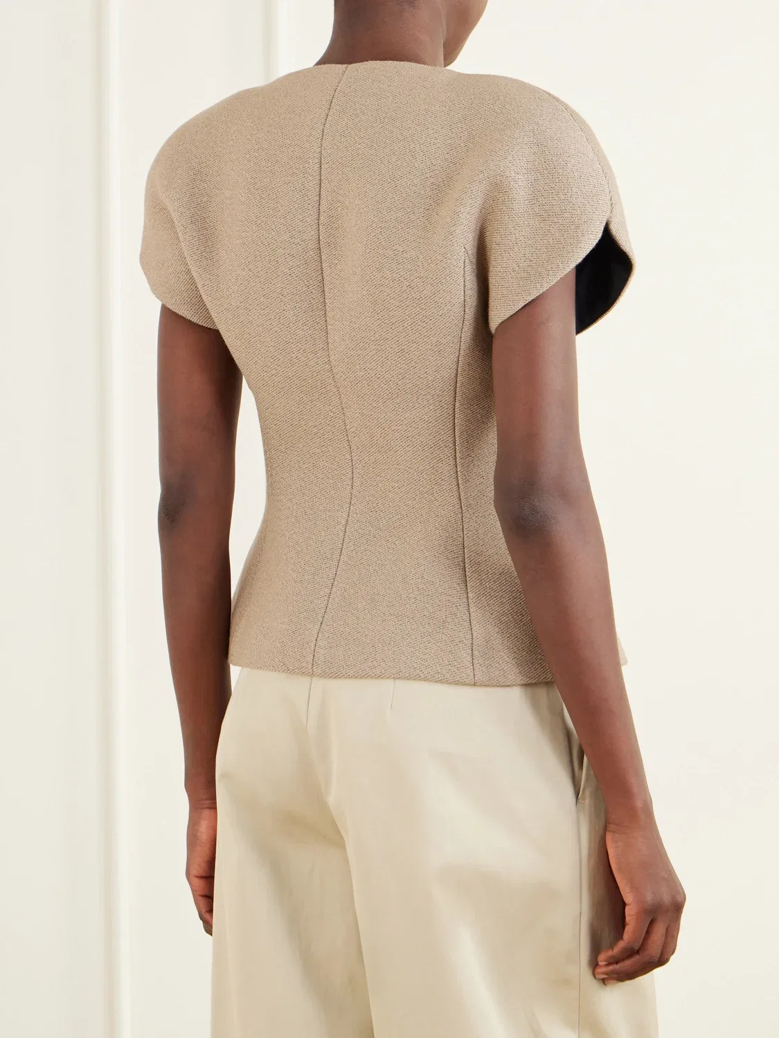 Блейзер La Veste Oval из шерстяной смеси Jacquemus, бежевый — фото 3