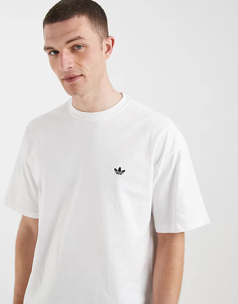Футболка Adidas Essentials с логотипом Trefoil, белый