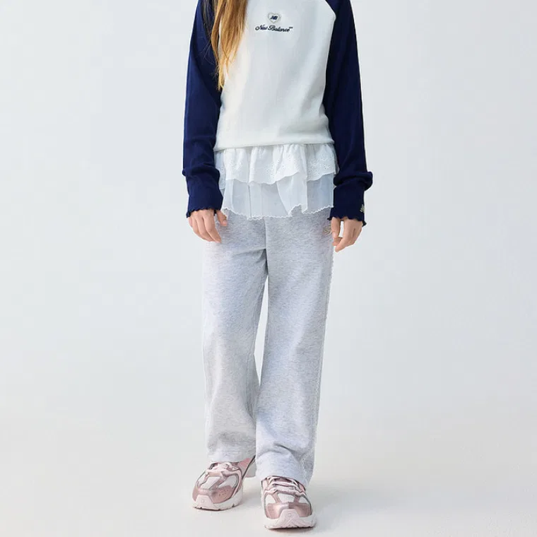 Детские спортивные штаны из трикотажа New Balance, Light Gray — фото 3