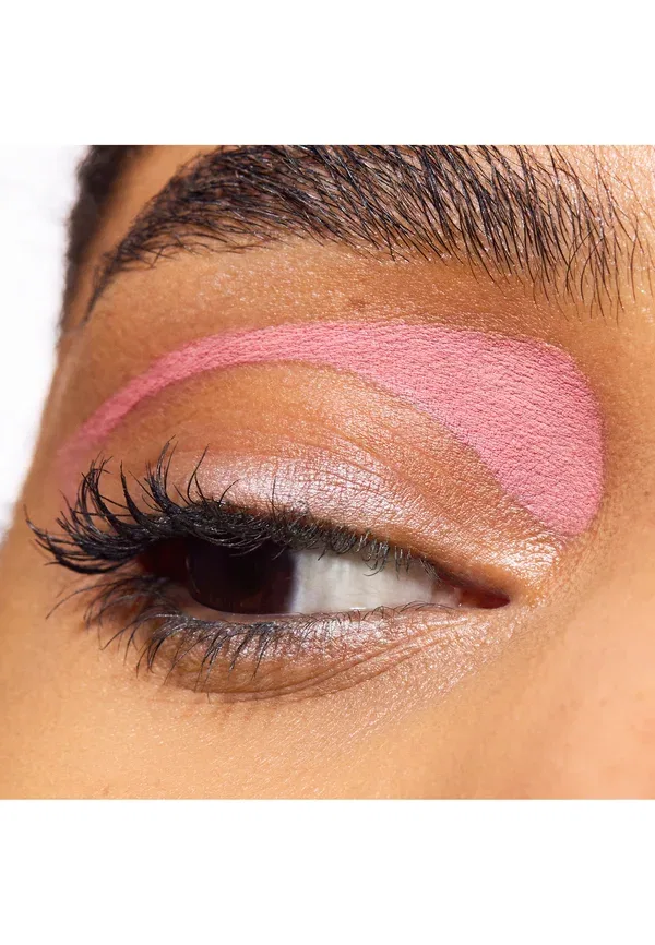 Карандаш для глаз водостойкий Colour Excess Gel Pencil Mac, Strawberry Milk, 0.35 г, цвет strawberry milk — фото 4