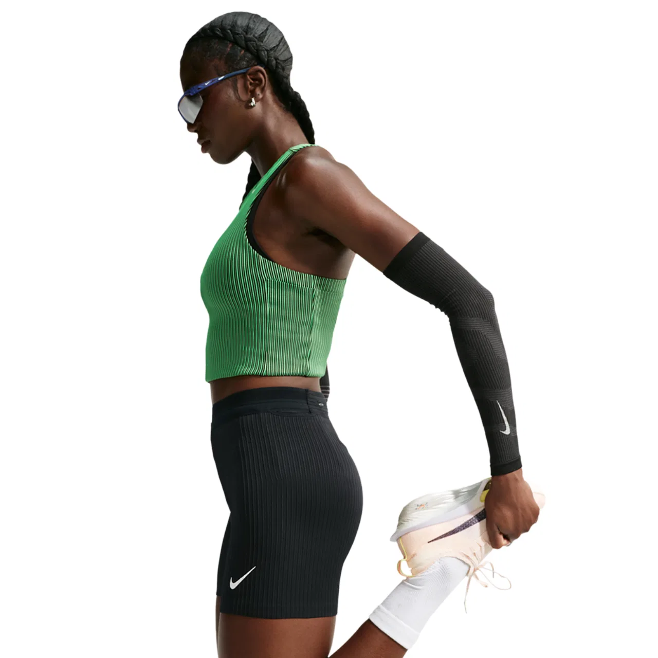 Женские беговые шорты-тайтсы с облегающей посадкой Dri-FIT Aeroswift Tight Short Nike, черный/белый — фото 3