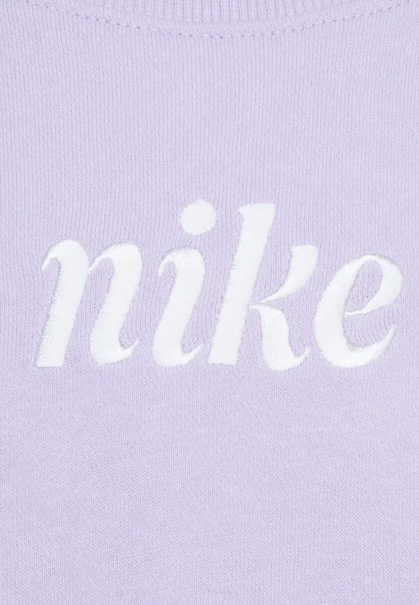 Комплект из свитшота и брюк для новорожденных, дышащий, Essentials crew set, Nike Sportswear, doll — фото 3